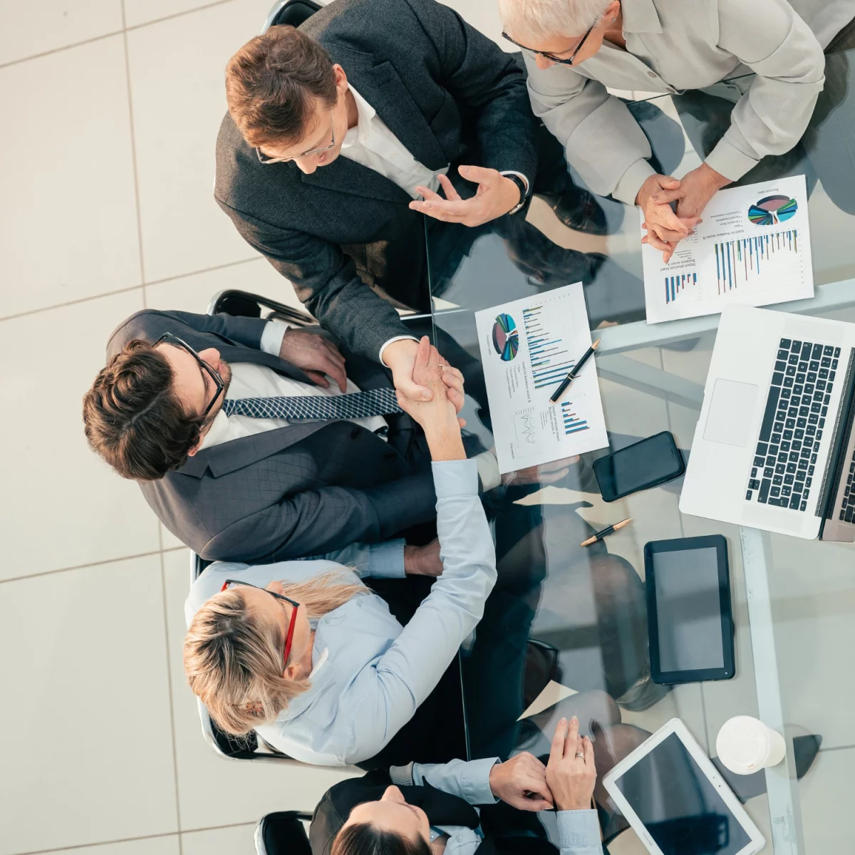 GPAIS w praktyce: jak usługi integracji danych i monitoringu optymalizują procesy firmowe oraz zwiększają bezpieczeństwo — przewodnik dla przedsiębiorców